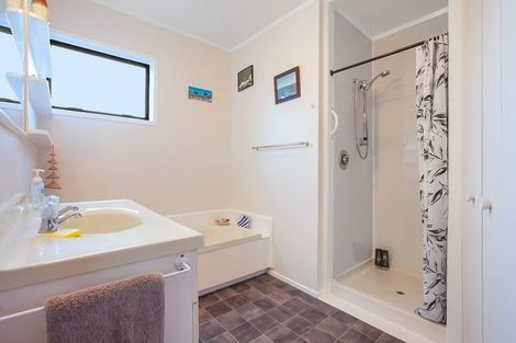 Photo of property in 126 State Highway 10, Coopers Beach, 0420