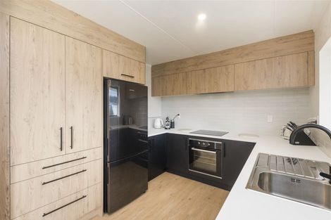 Photo of property in 50 John F Kennedy Drive, Milson, Palmerston North, 4414