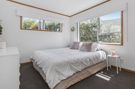 Photo of property in 7 Elmira Place, Browns Bay, Auckland, 0630