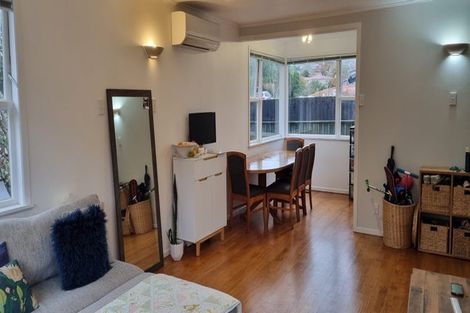 Photo of property in 15 Linwood Avenue, Forrest Hill, Auckland, 0620