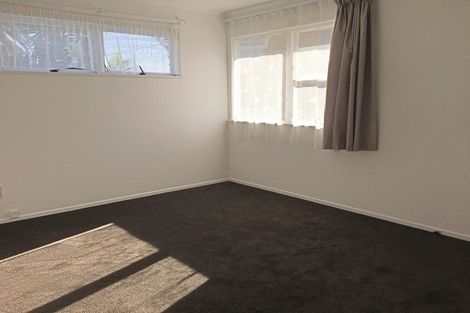 Photo of property in 169 Hobsonville Road, West Harbour, Auckland, 0618