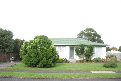 Photo of property in 32 Lisa Rise, Half Moon Bay, Auckland, 2012