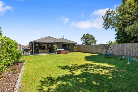 Photo of property in 15 Clover Lane, Pyes Pa, Tauranga, 3112