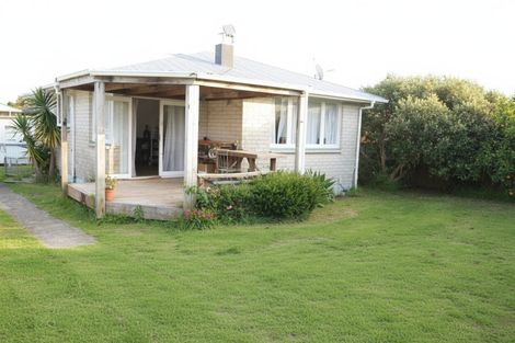 Photo of property in 116 Links Avenue, Mount Maunganui, 3116