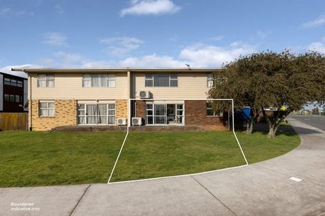 Photo of property in 4/41 Kawaka Street, Mount Maunganui, 3116