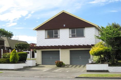 Photo of property in 198 Maidstone Road, Avonhead, Christchurch, 8042