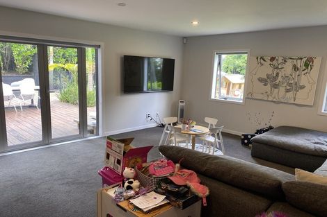 Photo of property in 3 Tauhinu Road, Greenhithe, Auckland, 0632