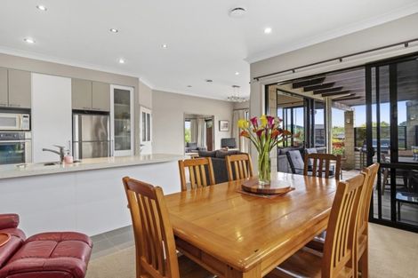 Photo of property in 2 Crater Close, Pyes Pa, Tauranga, 3112