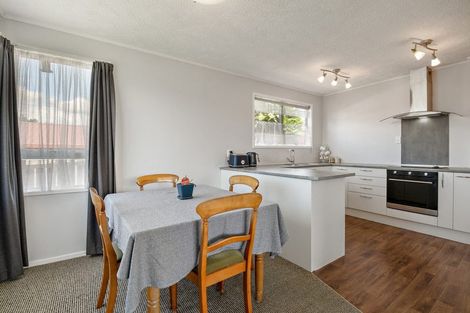 Photo of property in 4 Leaming Place, Clarks Beach, 2122