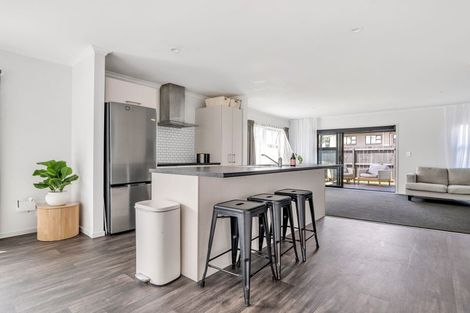 Photo of property in 13 Haroto Street, Manukau, Auckland, 2104