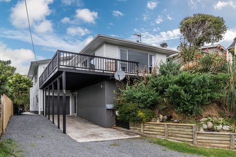 Photo of property in 86 Muri Road, Pukerua Bay, 5026