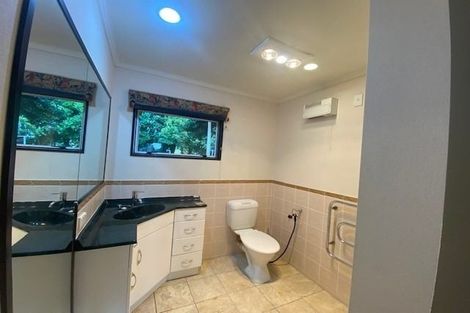 Photo of property in 87 Point View Drive, East Tamaki Heights, Auckland, 2016