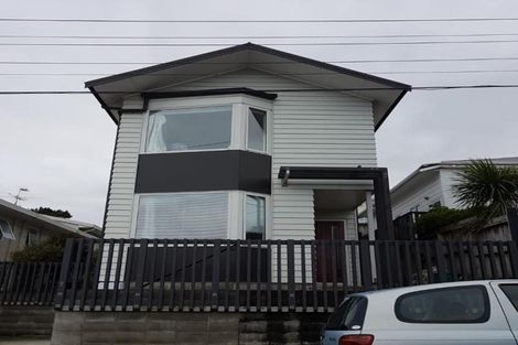 Photo of property in 2 Palm Grove, Berhampore, Wellington, 6023