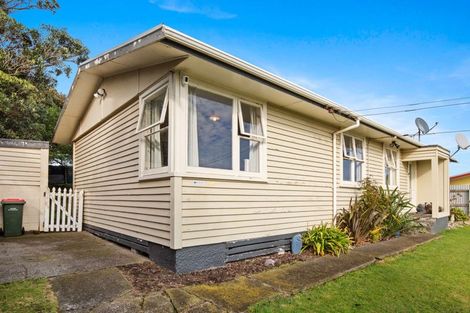 Photo of property in 53 Victoria Street, Patea, 4520