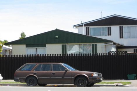 Photo of property in 1/27 Whitmore Street, Edgeware, Christchurch, 8013