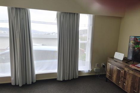 Photo of property in 327 Adelaide Road, Newtown, Wellington, 6021