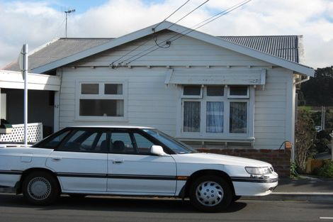 Photo of property in 42 Overtoun Terrace, Hataitai, Wellington, 6021