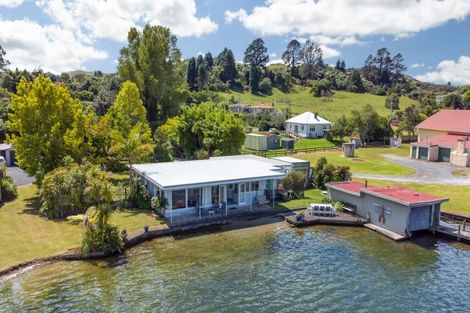 Photo of property in 127 Okere Road, Okere Falls, Rotorua, 3074
