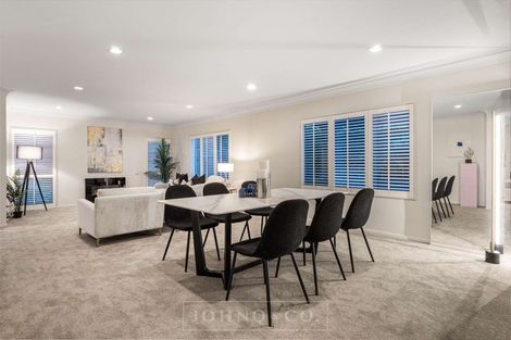 Photo of property in 82 Ngahue Drive, Stonefields, Auckland, 1072