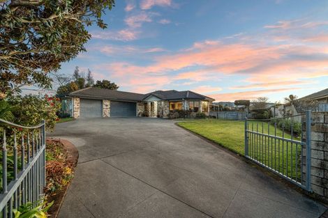 Photo of property in 7 Donelle Place, Te Puke, 3119