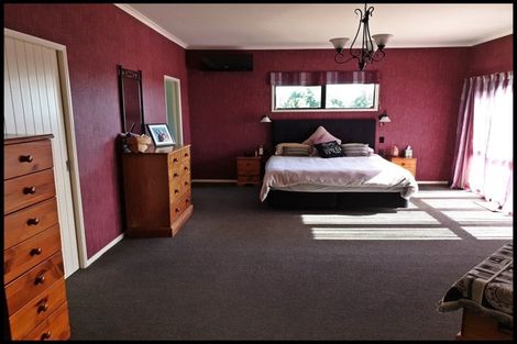 Photo of property in 27a Shelter Grove, Frankleigh Park, New Plymouth, 4310