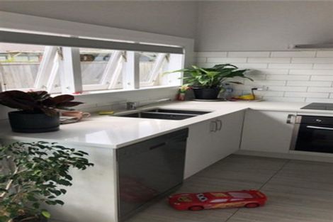 Photo of property in 22 Domain Street, Waiuku, 2123