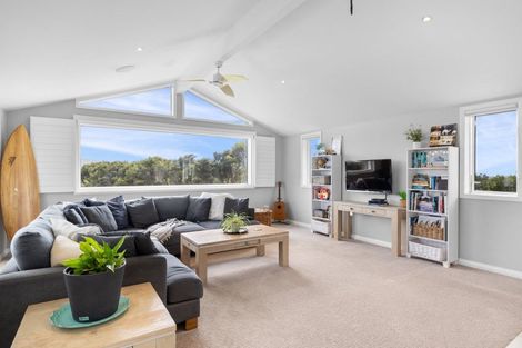 Photo of property in 33 Rua Road, Mangawhai, 0573