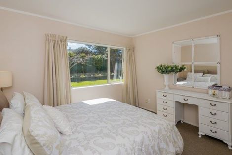 Photo of property in 24 Sunburst Court, Paraparaumu Beach, Paraparaumu, 5032