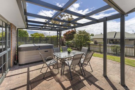 Photo of property in 2 Shetland Place, Richmond, 7020