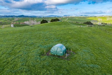 Photo of property in 272 Huarau Road, Whakapirau, Maungaturoto, 0583