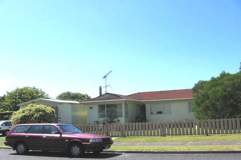 Photo of property in 61 Glenvar Road, Torbay, Auckland, 0630
