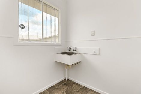 Photo of property in 30 Joanna Place, Deanwell, Hamilton, 3206