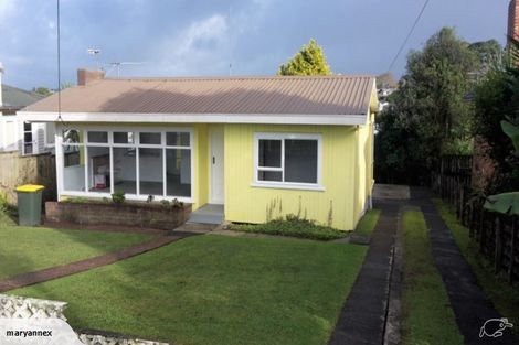 Photo of property in 186 Forrest Hill Road, Forrest Hill, Auckland, 0620
