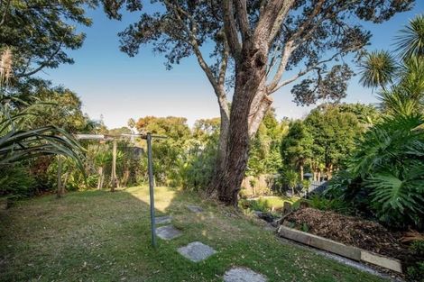 Photo of property in 59 Hanlon Crescent, Narrow Neck, Auckland, 0624