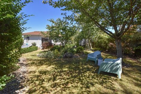 Photo of property in 22 Philip Street, Carterton, 5713