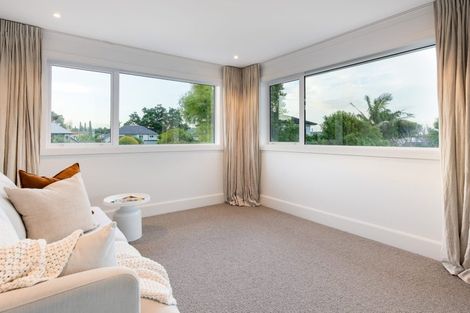 Photo of property in 1/30 Ocean View Road, Milford, Auckland, 0620