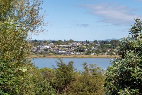 Photo of property in 99b Eighth Avenue, Tauranga, 3110