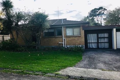 Photo of property in 50b Mirrabooka Avenue, Botany Downs, Auckland, 2010