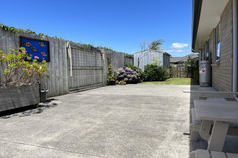 Photo of property in 36 Plover Street, One Tree Point, 0118