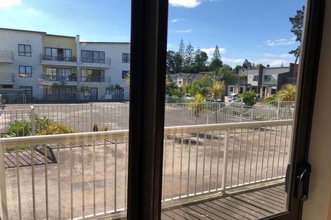 Photo of property in 8/132 Stancombe Road, Flat Bush, Auckland, 2016