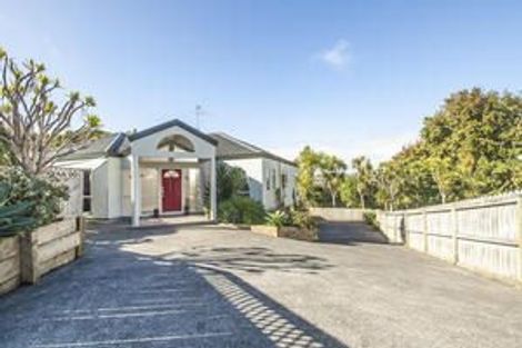 Photo of property in 6 Paua Place, Mount Roskill, Auckland, 1041