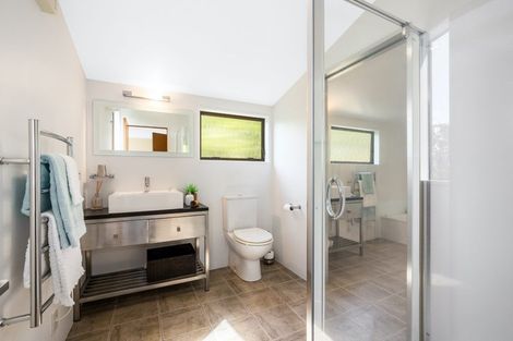 Photo of property in 14 The Crowsnest, Whitby, Porirua, 5024