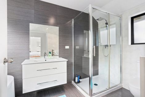 Photo of property in 27 Aditi Close, Massey, Auckland, 0614