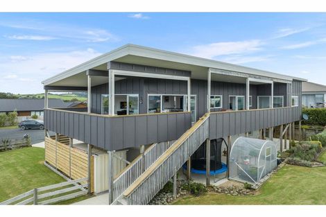 Photo of property in 7 Takahe Place, Mangawhai, 0505