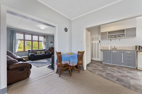 Photo of property in 28 Kawatiri Avenue, Gonville, Whanganui, 4501