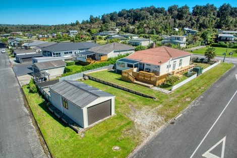 Photo of property in 55 Ahau Street, Moana, 7872