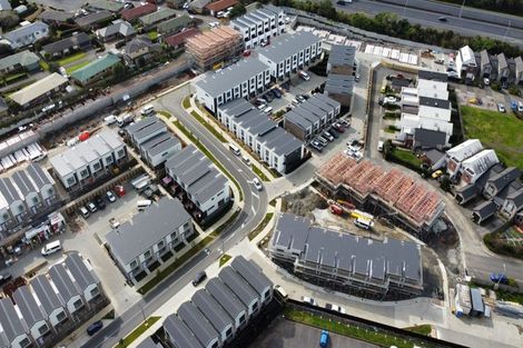 Photo of property in 77 Huri Street, Mangere Bridge, Auckland, 2022