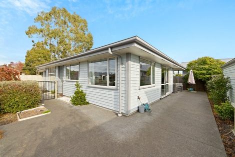 Photo of property in 39 Baynes Street, Burwood, Christchurch, 8083