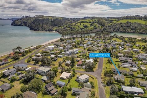 Photo of property in 20 Hardy Place, Cooks Beach, Whitianga, 3591