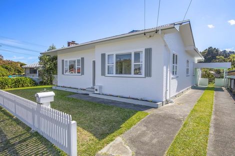 Photo of property in 3 Perham Place, Aramoho, Whanganui, 4500